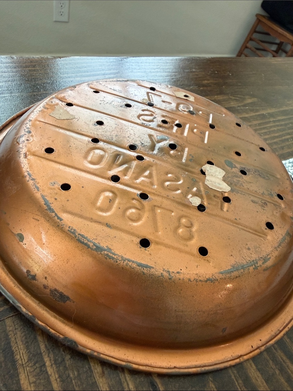Metal Pie Pan - Painted Copper - Picture 3 of 4
